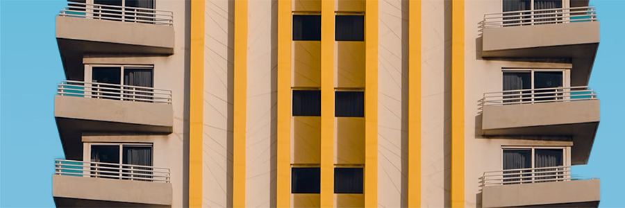 Miami: Art Deco Historic District - Credit: clark-van-der-beken-zCVmvUcJGCM-unsplash